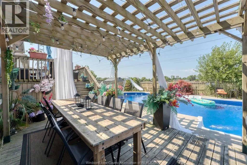 24 HOMESTEAD DRIVE