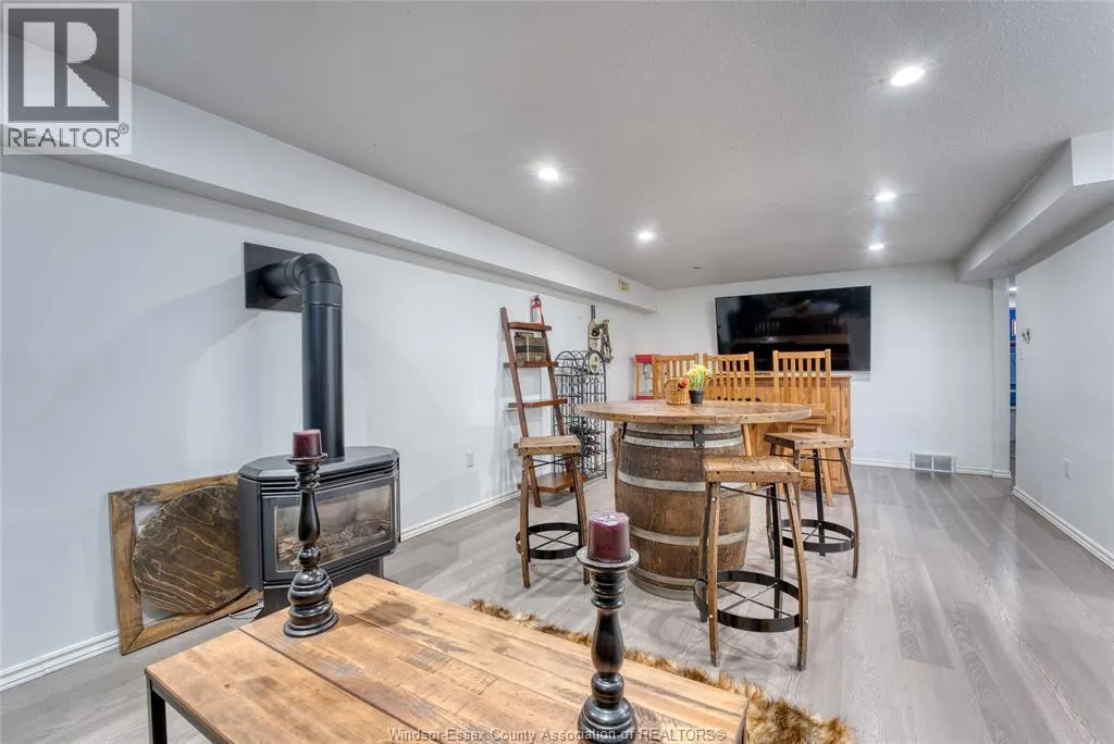 24 HOMESTEAD DRIVE