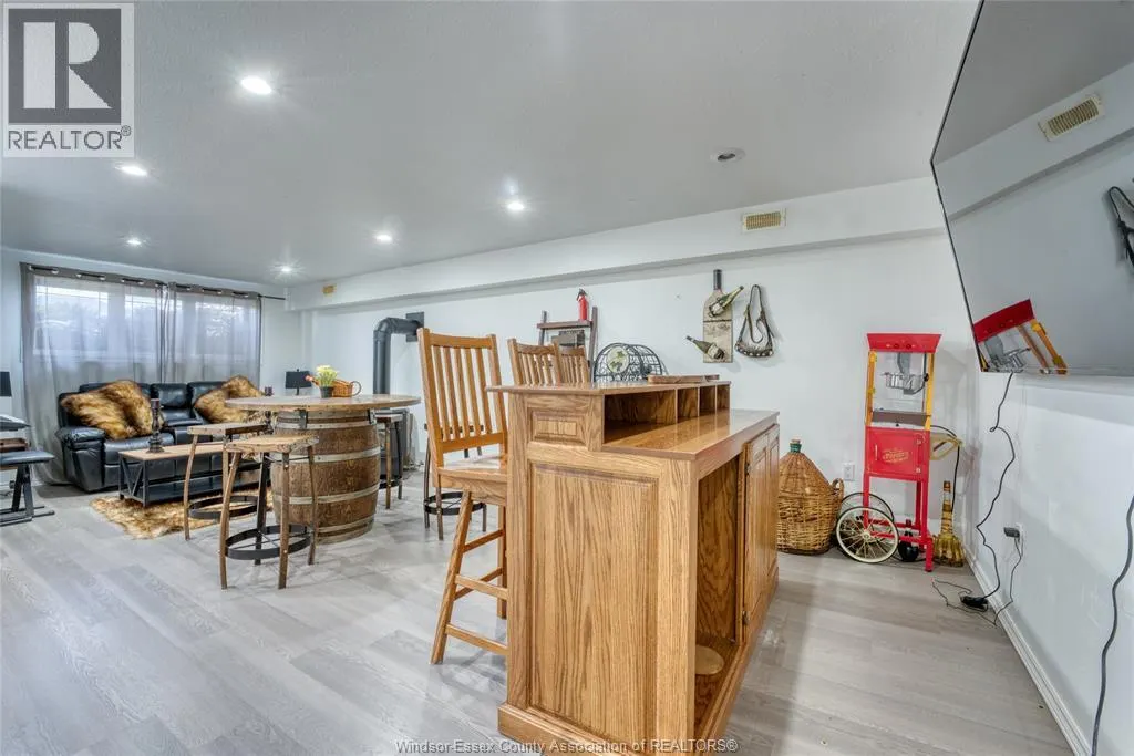 24 HOMESTEAD DRIVE