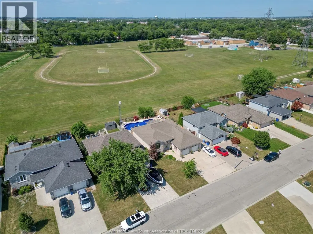 24 HOMESTEAD DRIVE