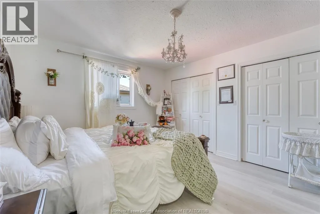 24 HOMESTEAD DRIVE
