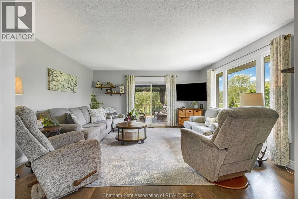 7527 TALBOT TRAIL