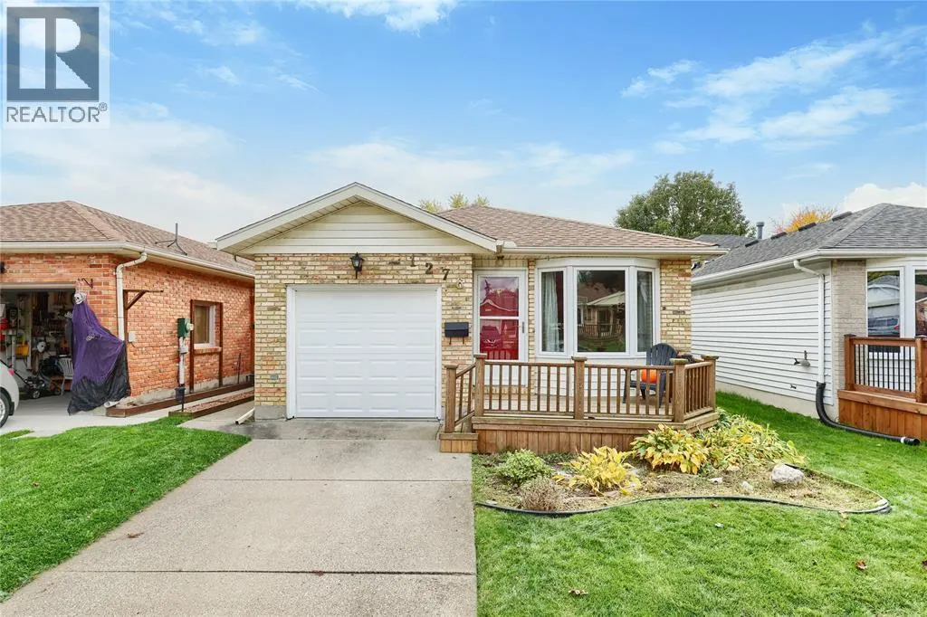1276 Thistledown AVENUE