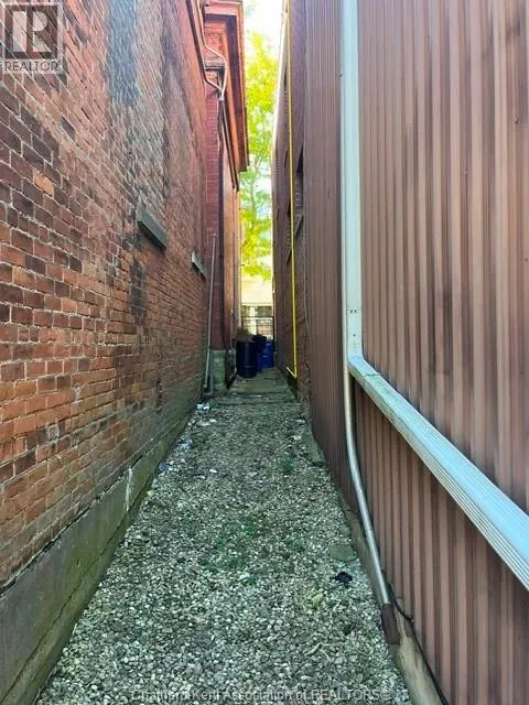 75 King STREET
