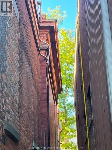75 King STREET