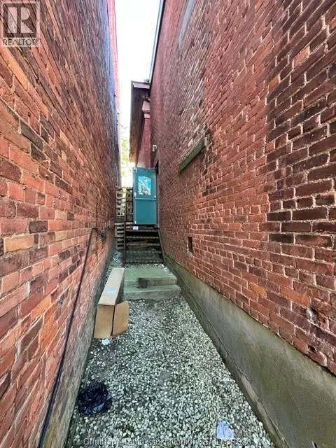 75 King STREET