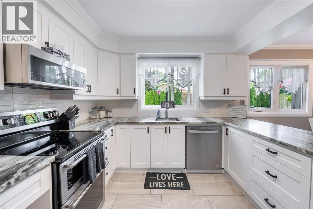 1272 GLEN DOUGLAS DRIVE