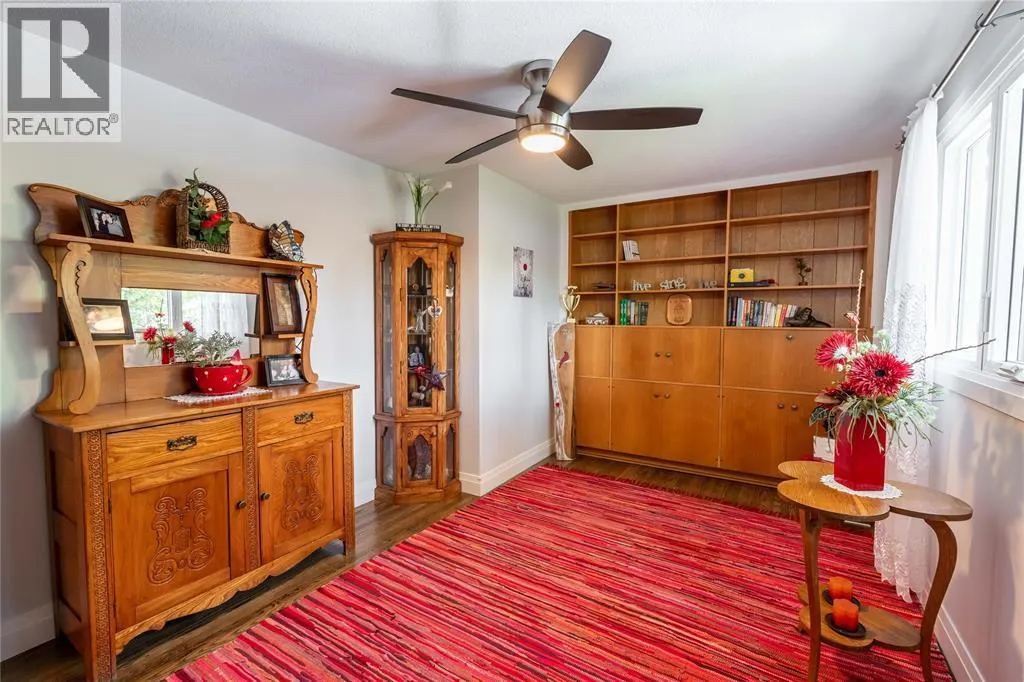 1272 GLEN DOUGLAS DRIVE