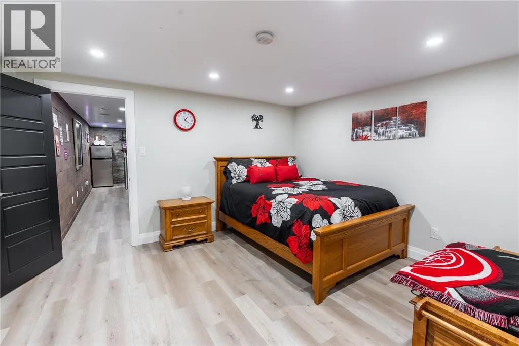 1272 GLEN DOUGLAS DRIVE
