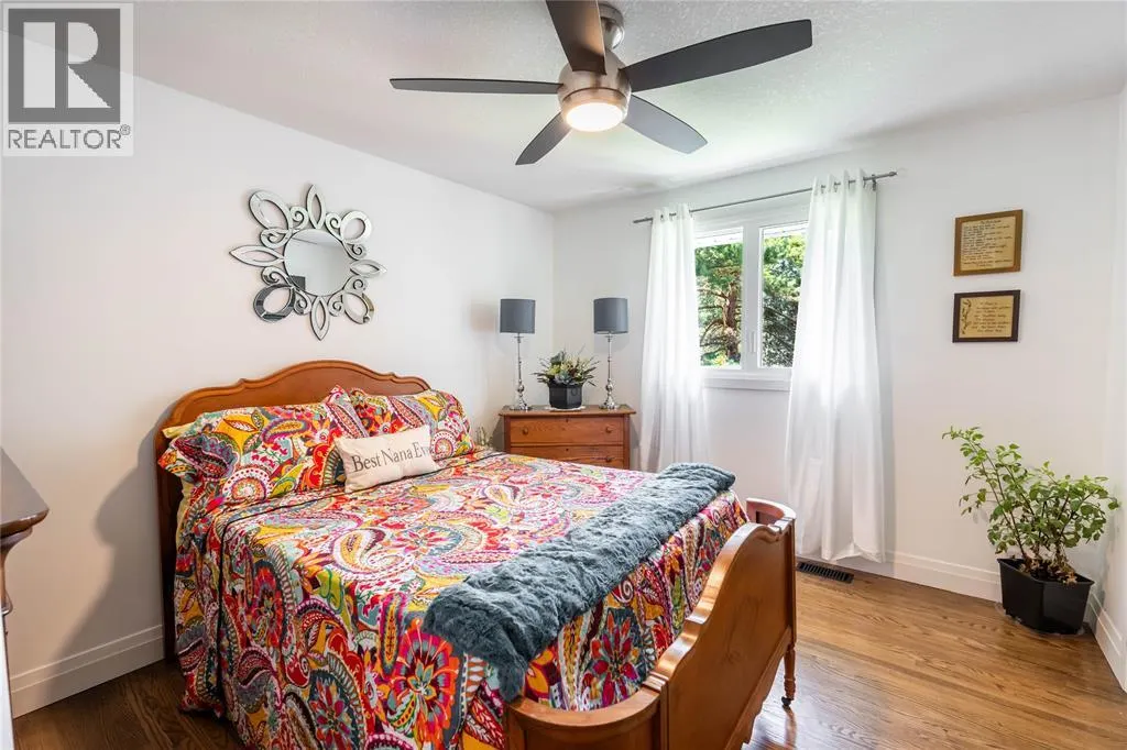 1272 GLEN DOUGLAS DRIVE