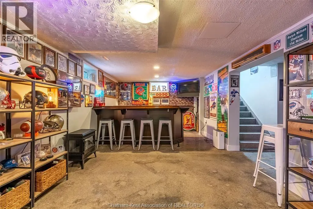 71 McFarlane AVENUE