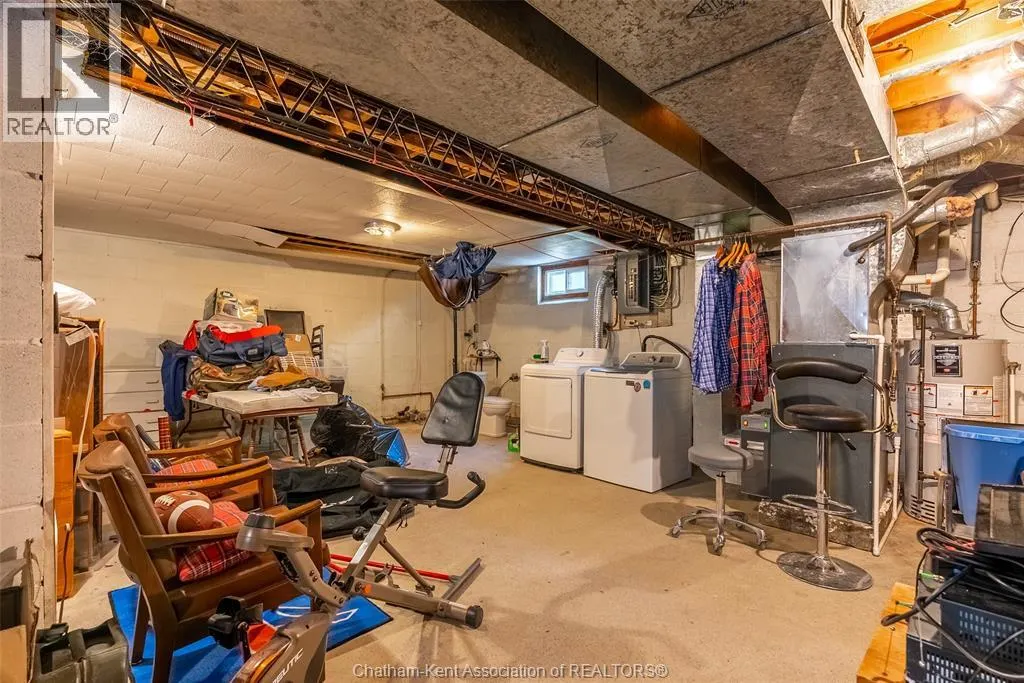 71 McFarlane AVENUE