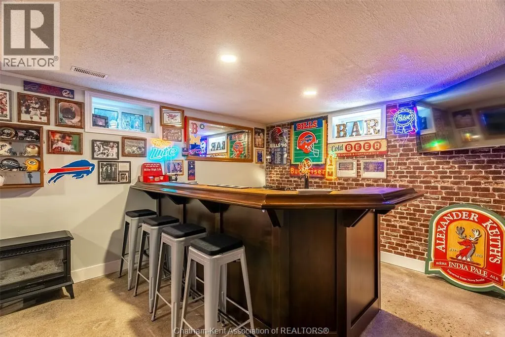 71 McFarlane AVENUE