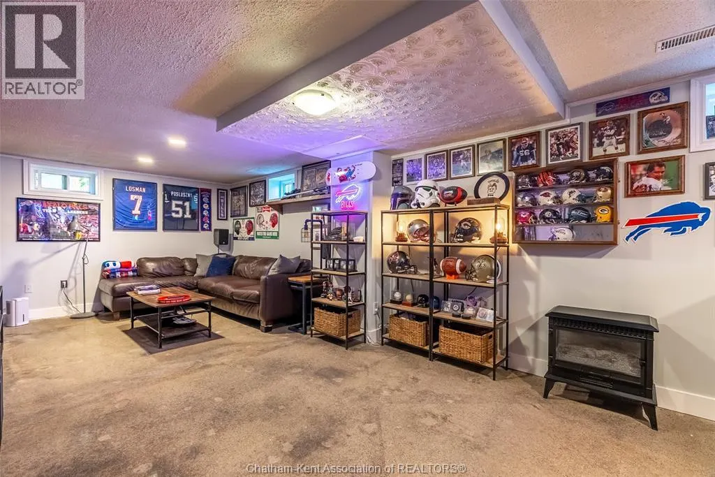 71 McFarlane AVENUE
