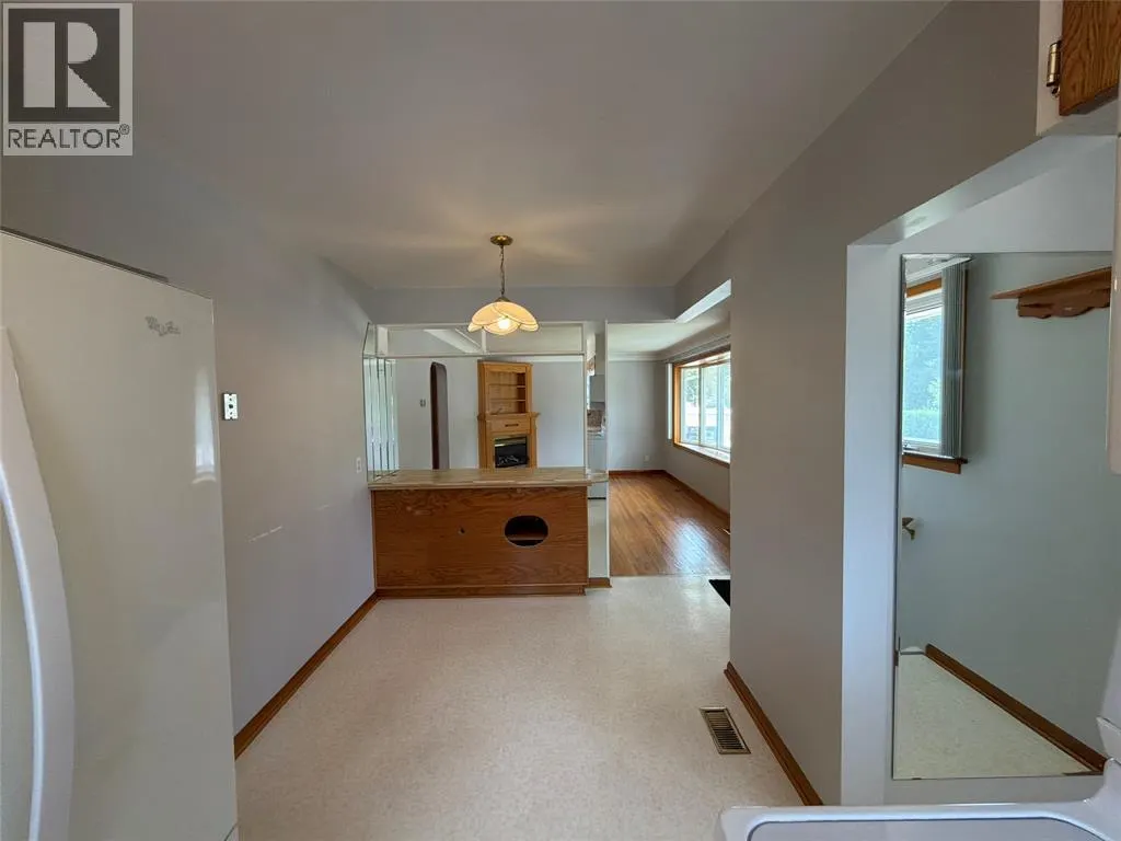 1201 GIFFEL ROAD