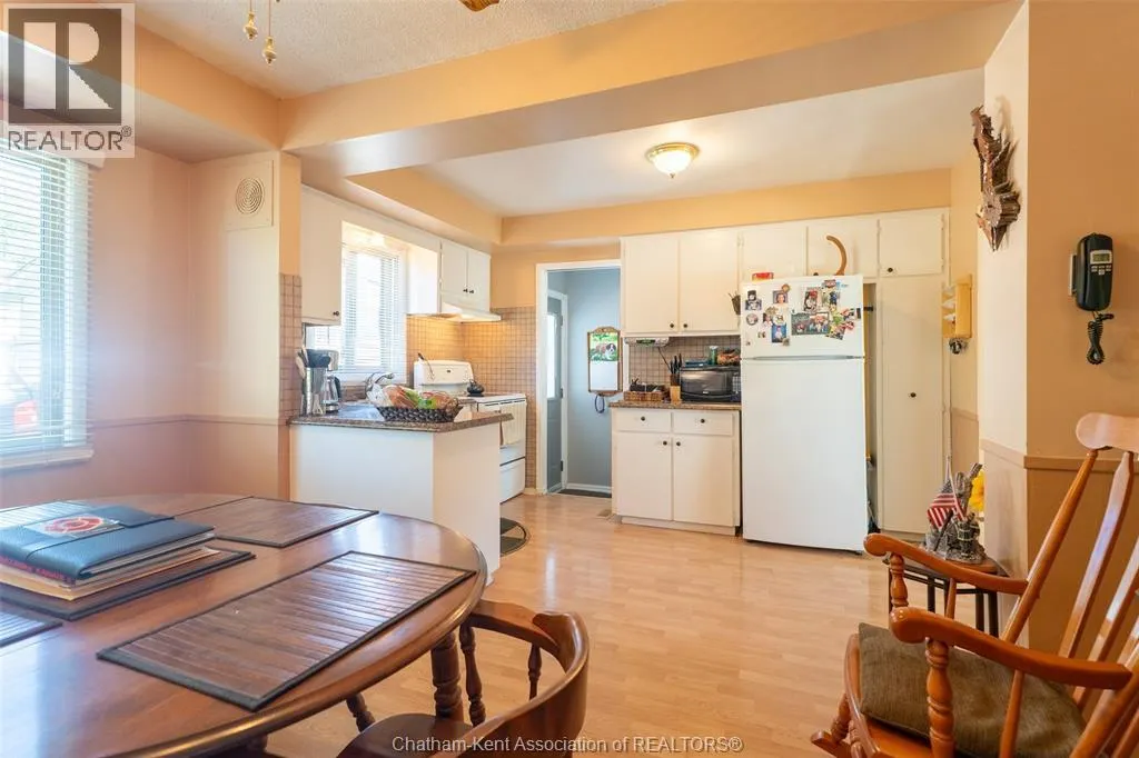 3 GOLDMERE DRIVE