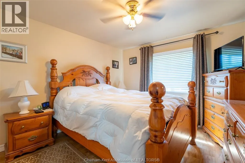 3 GOLDMERE DRIVE