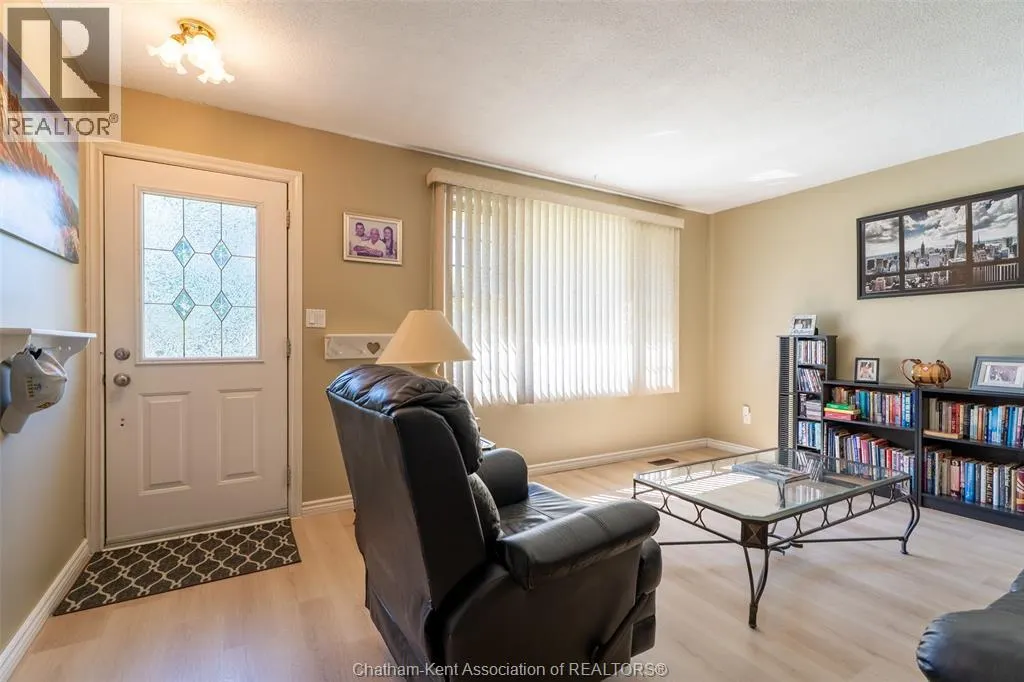 3 GOLDMERE DRIVE