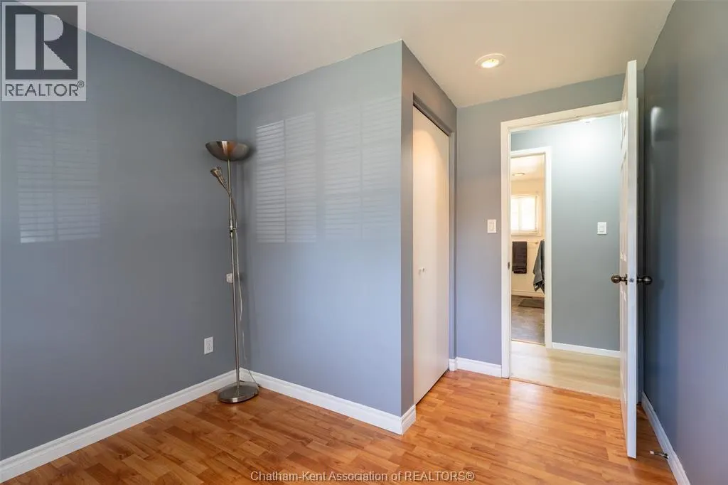 3 GOLDMERE DRIVE