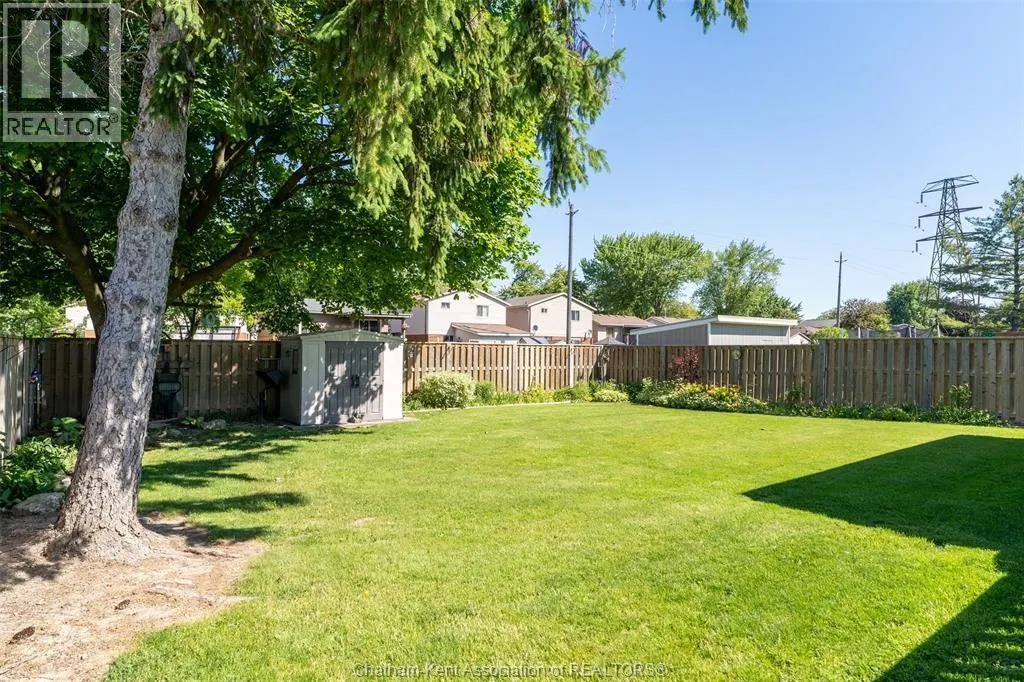 3 GOLDMERE DRIVE