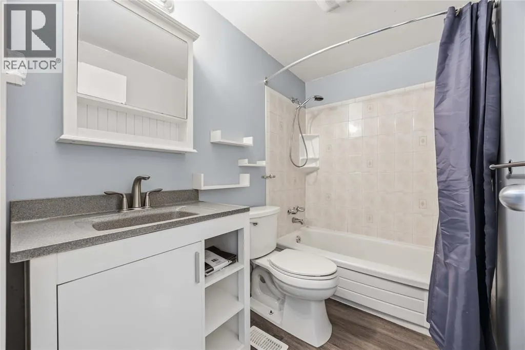 215 TRUDEAU DRIVE Unit# 59