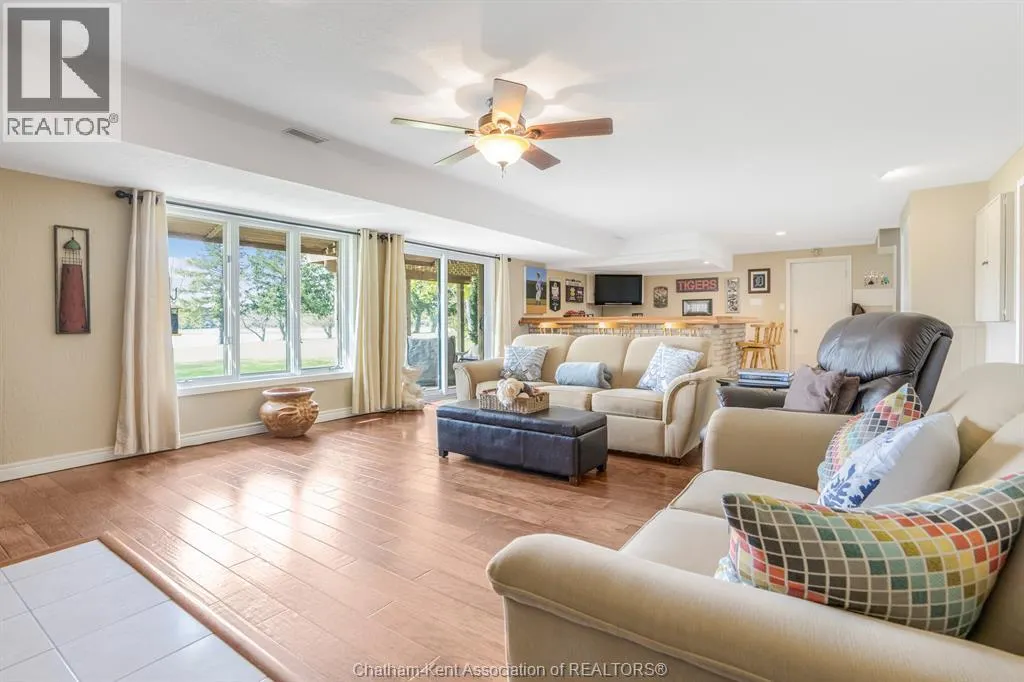 10609 Lakeview DRIVE