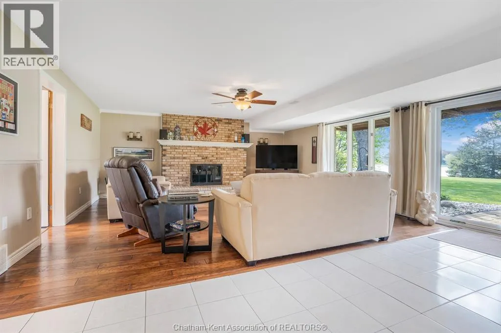 10609 Lakeview DRIVE