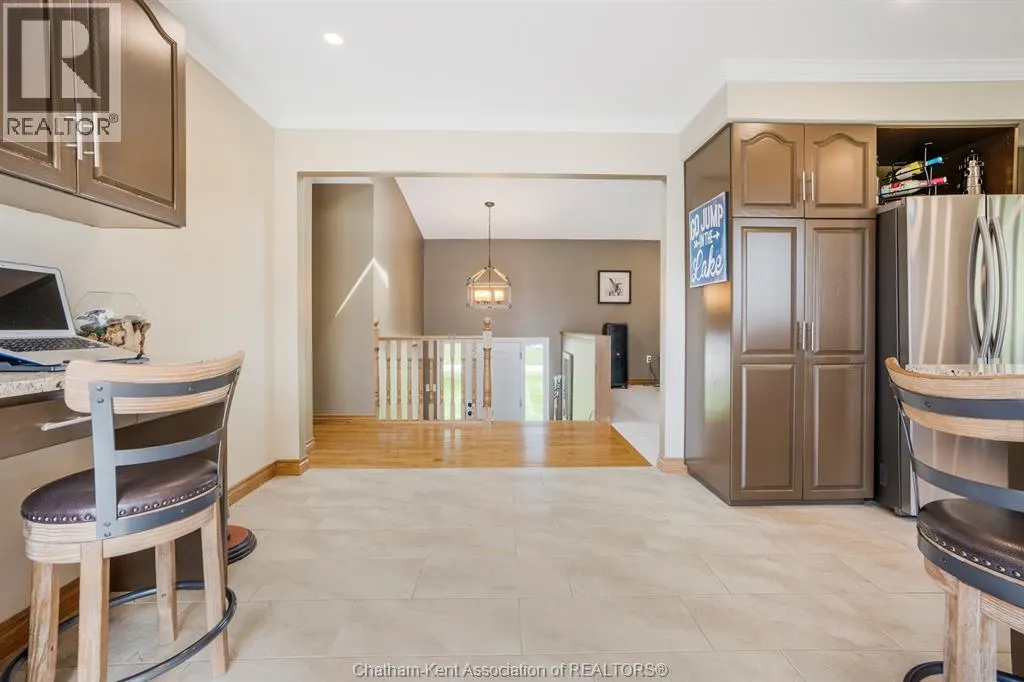 10609 Lakeview DRIVE