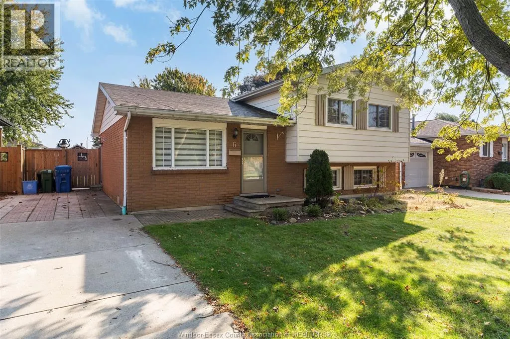 6 CAMELOT AVENUE
