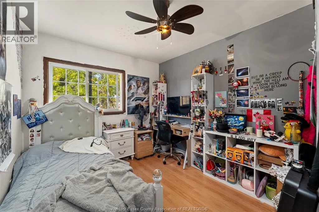 6 CAMELOT AVENUE