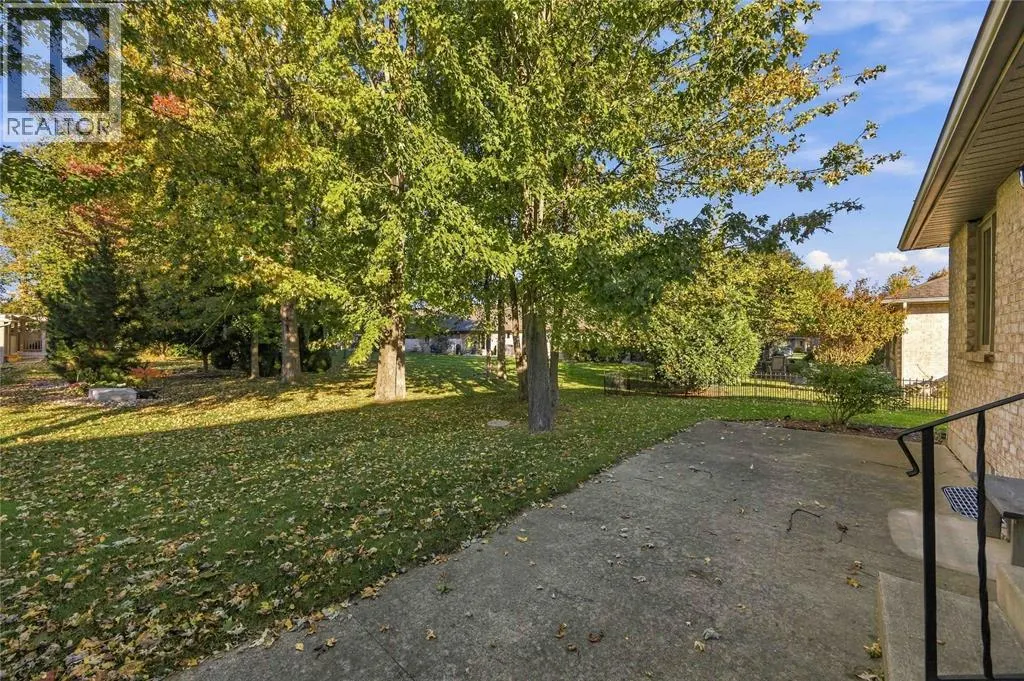 260 CASSANDRA BOULEVARD