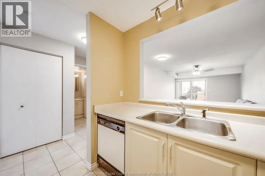 3000 SANDWICH ST Unit# 309