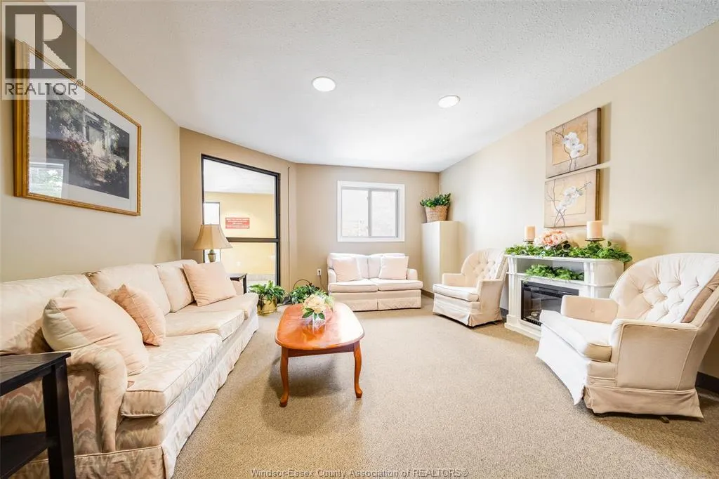 3000 SANDWICH ST Unit# 309