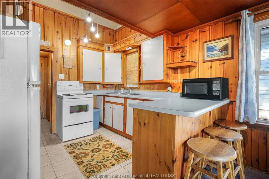 17178 Lakeshore ROAD