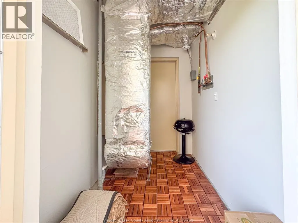 34 Boblo Island BOULEVARD Unit# 407
