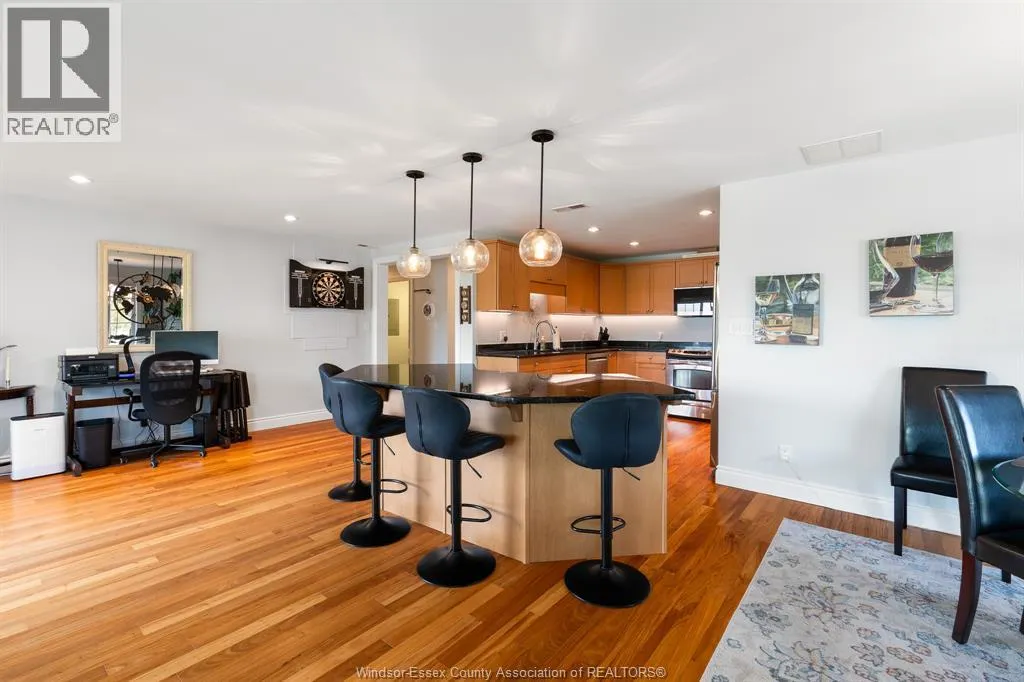34 Boblo Island BOULEVARD Unit# 407