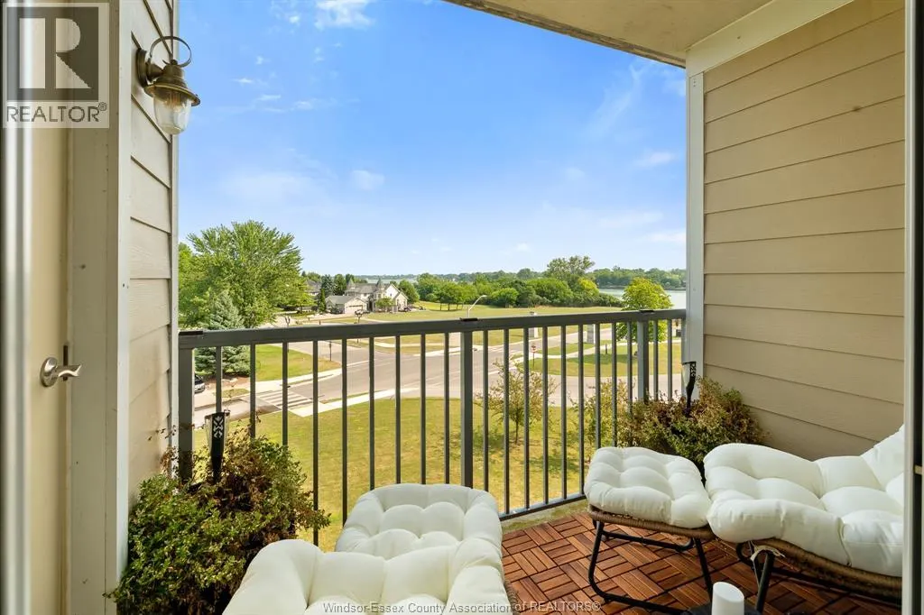 34 Boblo Island BOULEVARD Unit# 407