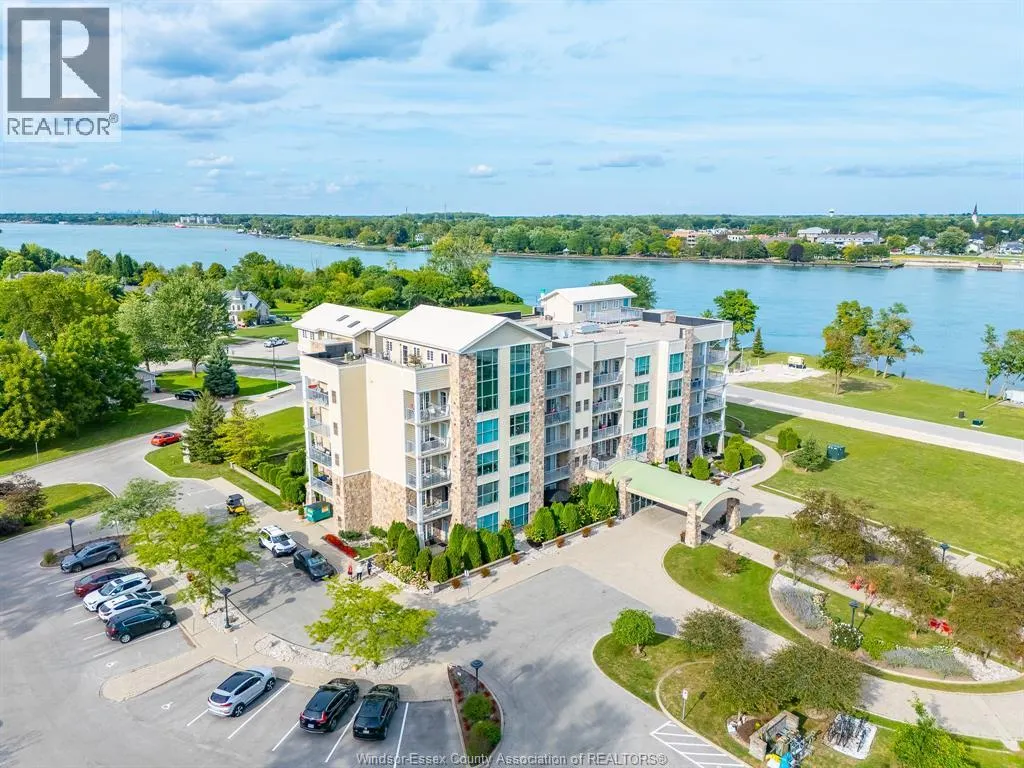 34 Boblo Island BOULEVARD Unit# 407
