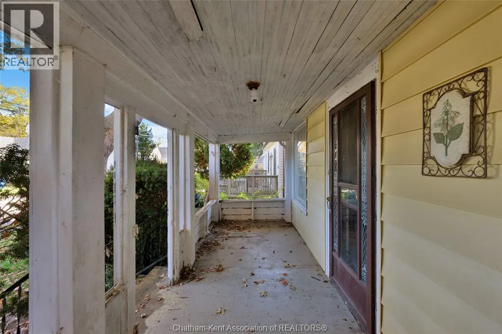 54 Patteson AVENUE