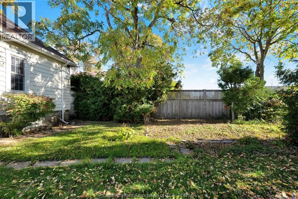 54 Patteson AVENUE
