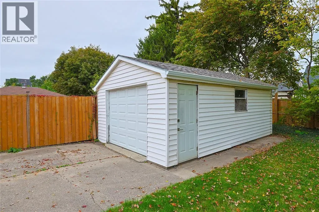 700 GUTHRIE DRIVE