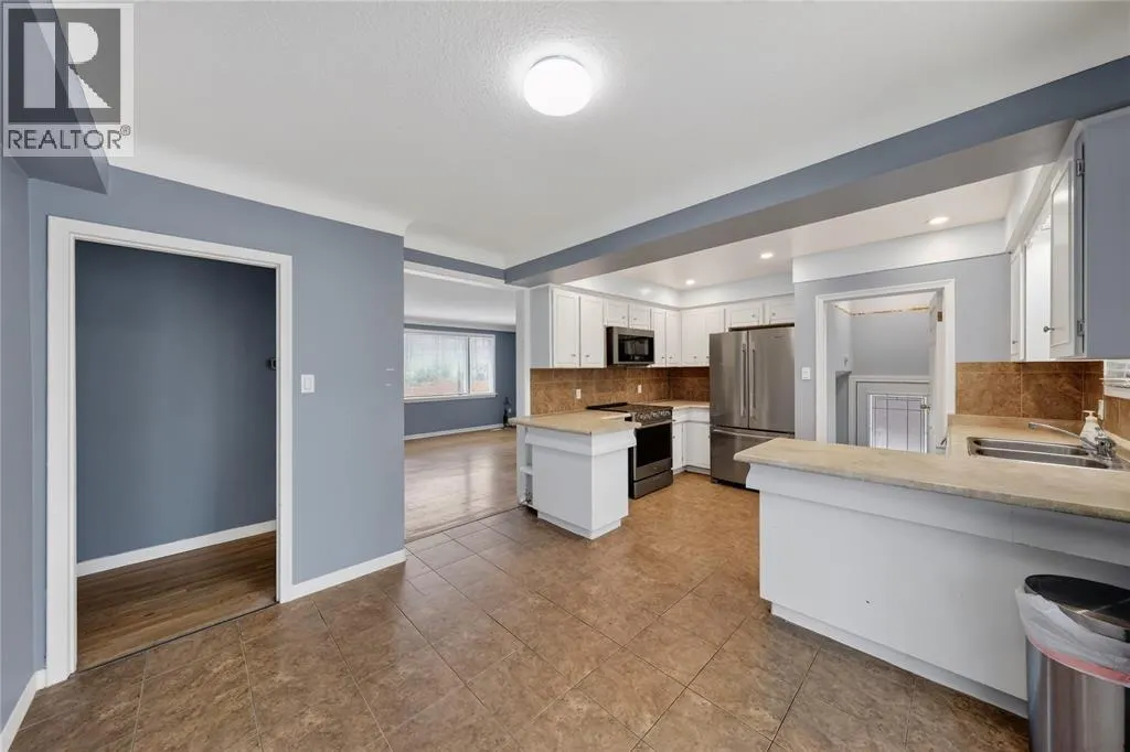700 GUTHRIE DRIVE