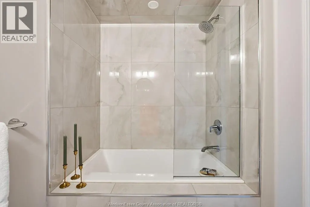 350 TUSCANY CRESCENT