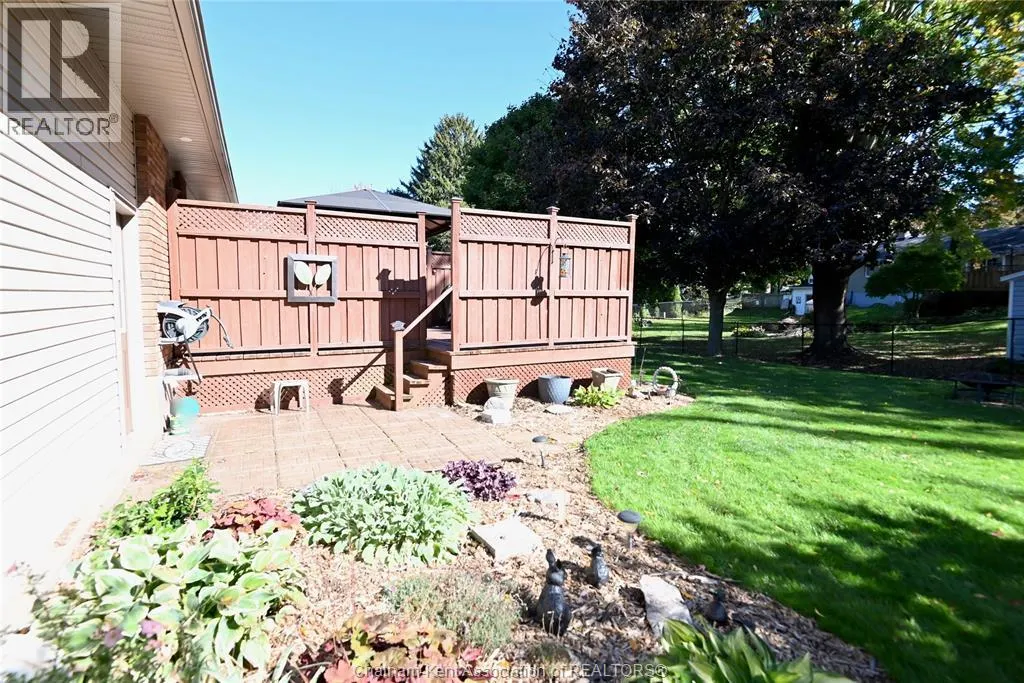 15 HILLSDALE AVENUE