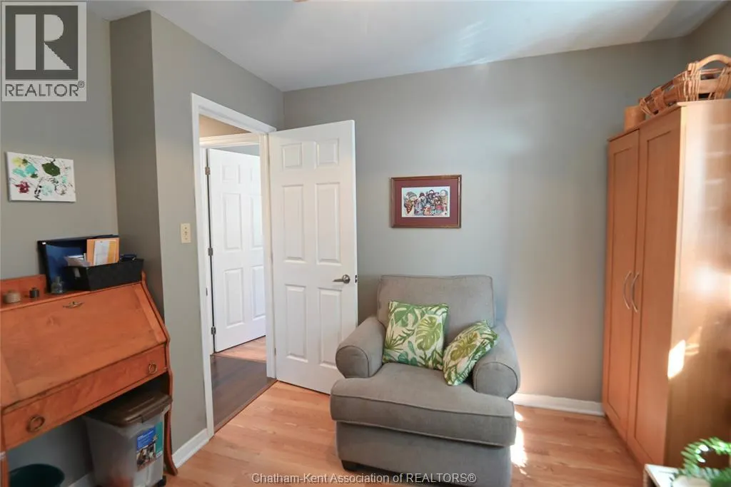 15 HILLSDALE AVENUE