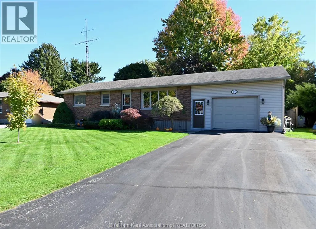 15 HILLSDALE AVENUE