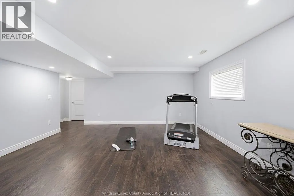 1302 DEER RUN TRAIL