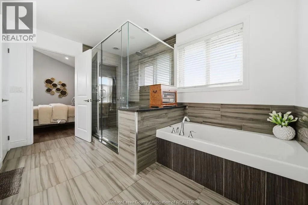 1302 DEER RUN TRAIL