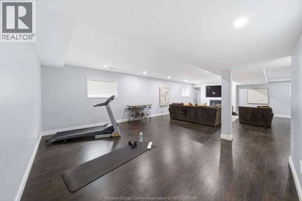 1302 DEER RUN TRAIL