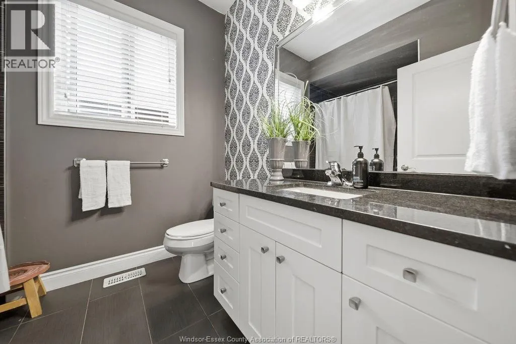 1302 DEER RUN TRAIL